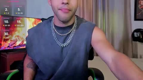 Snapshot of alejandrojf_00 chatting on November 26, 1:23 pm Daiki jack online show from November 26, 1:23 pm