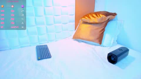 Snapshot of alejandrostorm chatting on February 7, 2:08 am Alejo online show from February 7, 2:08 am