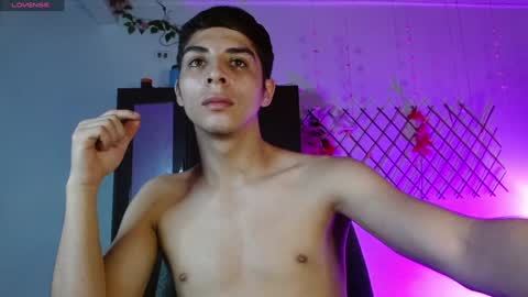 Alejo online show from December 4, 7:01 pm