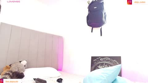 alejo_cute online show from February 6, 6:13 pm