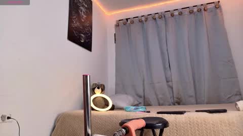 alejo_cute online show from September 24, 6:33 pm