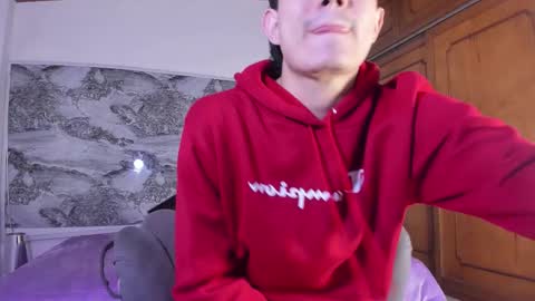 alejo_gray1 online show from November 20, 7:13 pm