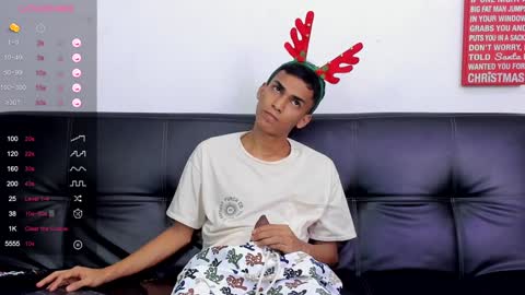 Snapshot of alejo_peverell chatting on December 7, 6:48 pm alejo peverell online show from December 7, 6:48 pm