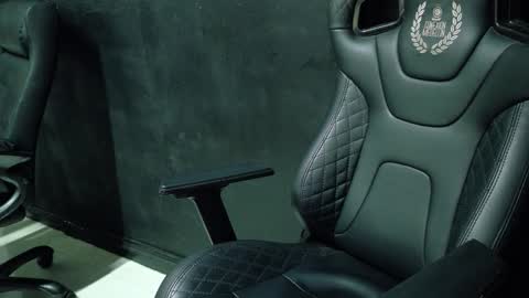 Alejo online show from October 2, 5:47 am