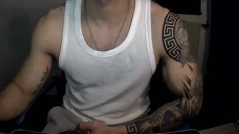 alejoduarte16 online show from December 17, 5:19 pm