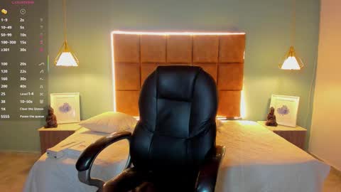 ALejoo Saenz online show from September 24, 2:37 am