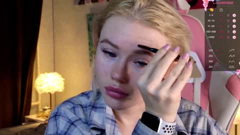 Lexi online show from December 8, 4:14 am