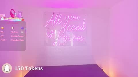 Snapshot of aleksandra_miller chatting on November 30, 12:31 pm Aleksandra online show from November 30, 12:31 pm