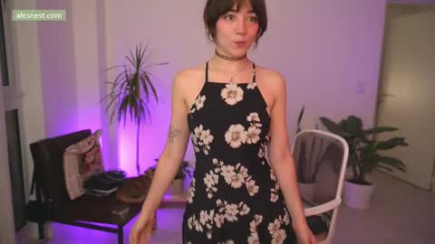 Ale online show from October 19, 12:00 am