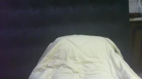 Snapshot of alenablack chatting on February 6, 1:16 am Luly online show from February 6, 1:16 am