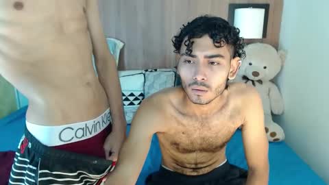 ALENDERS online show from September 14, 12:43 am