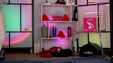 Snapshot of alesh_xo chatting on November 26, 4:41 pm Alesh online show from November 26, 4:41 pm