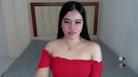 Snapshot of alesha_vibe_me chatting on October 25, 2:56 pm alesha_vibe_me online show from October 25, 2:56 pm