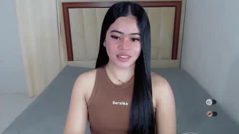 Snapshot of alesha_vibe_me chatting on November 3, 12:06 pm alesha_vibe_me online show from November 3, 12:06 pm