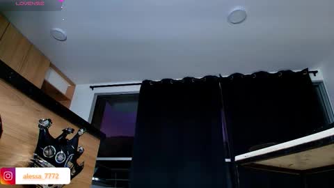 Snapshot of alessandra_222 chatting on November 21, 10:36 am Alessandra online show from November 21, 10:36 am