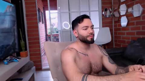 Alessandro online show from September 10, 10:10 pm