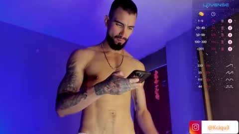 Snapshot of alessandro_dibellucci chatting on January 22, 6:31 pm Kciqu3 Independent model online show from January 22, 6:31 pm