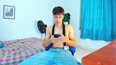 Alessandro Dybala online show from April 18, 1:26 pm