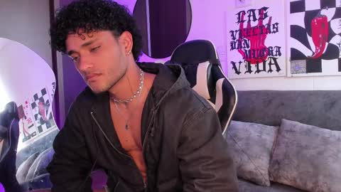 Alessandro Vanni online show from March 4, 1:28 pm