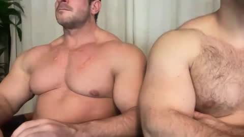 Alessandrobuilder online show from November 22, 12:09 am