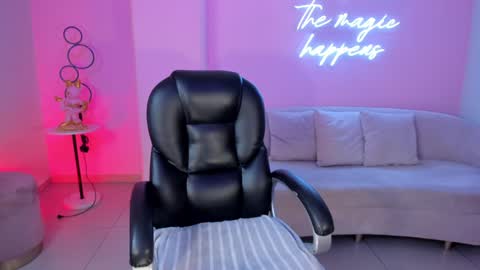 ALESSA ROMERO  online show from February 5, 1:26 am