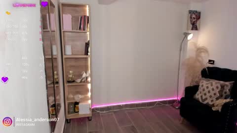 Snapshot of alessia_anderson07 chatting on November 22, 12:20 am Yy online show from November 22, 12:20 am