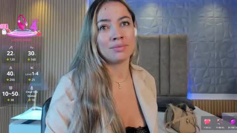 Snapshot of alessia_taylorr chatting on September 12, 12:05 pm Alessia Everyday From 0530 to 1430 Col Time online show from September 12, 12:05 pm