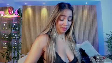 Snapshot of alessia_taylorr chatting on September 17, 11:56 am Alessia Everyday From 0530 to 1430 Col Time online show from September 17, 11:56 am