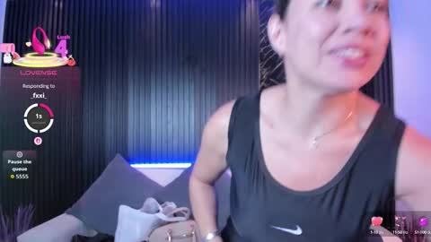 Snapshot of alessia_taylorr chatting on October 2, 11:39 am Alessia Everyday From 0530 to 1430 Col Time online show from October 2, 11:39 am