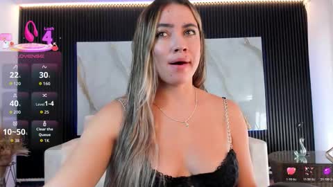 Snapshot of alessia_taylorr chatting on October 28, 1:58 pm Alessia Everyday From 0530 to 1430 Col Time online show from October 28, 1:58 pm