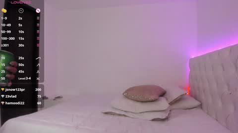 Snapshot of alessiabaum18 chatting on February 7, 6:45 am CATA online show from February 7, 6:45 am