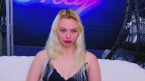Snapshot of alessiacroft chatting on May 27, 4:31 am alessiacroft online show from May 27, 4:31 am