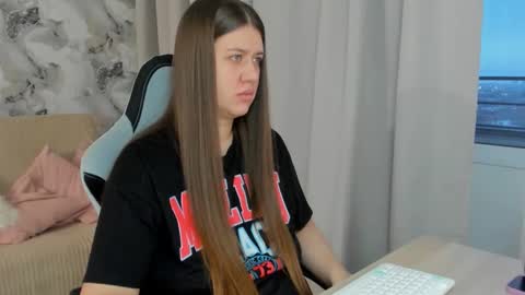 Aletta Oushen online show from October 10, 11:53 am