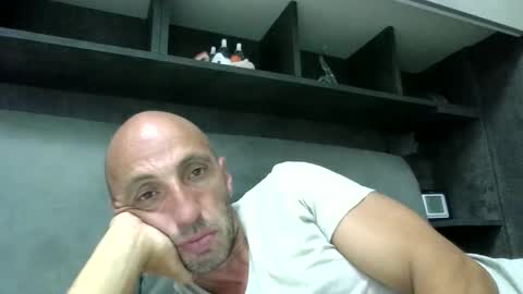 alex120475 online show from September 9, 9:25 pm