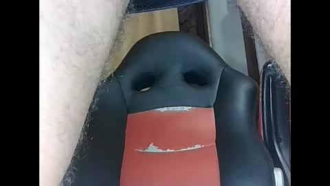 Snapshot of alex_202ll chatting on December 13, 2:32 am alex_202ll online show from December 13, 2:32 am