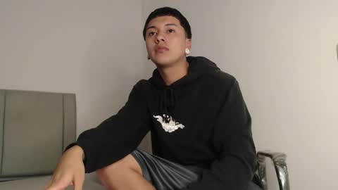 Owen online show from April 15, 3:57 am