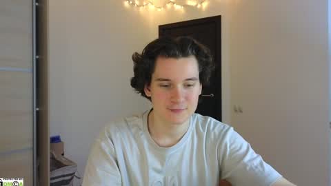 Snapshot of alex_candy_pump chatting on February 9, 3:11 am FAVORITE online show from February 9, 3:11 am