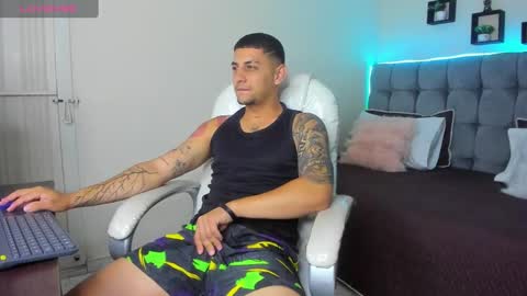 alex online show from February 3, 12:14 pm