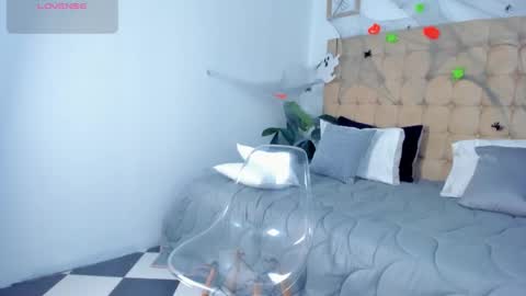 alex online show from November 4, 11:20 am