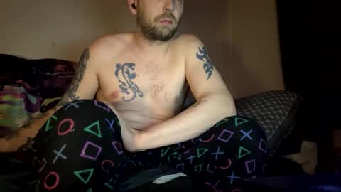alex_essex69 online show from April 9, 2:44 am
