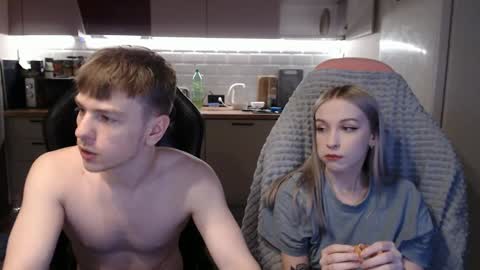 Alex online show from December 15, 7:31 pm