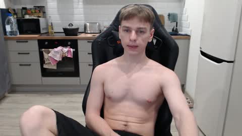 Alex online show from December 21, 3:25 am