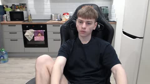 Alex online show from December 22, 9:42 pm