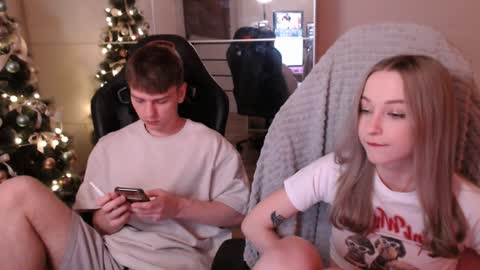 Alex online show from December 31, 8:56 pm