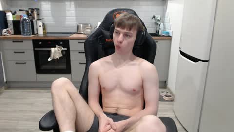 Alex online show from February 8, 3:21 pm