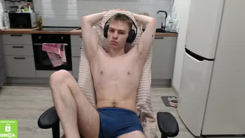 Alex online show from February 22, 4:24 am