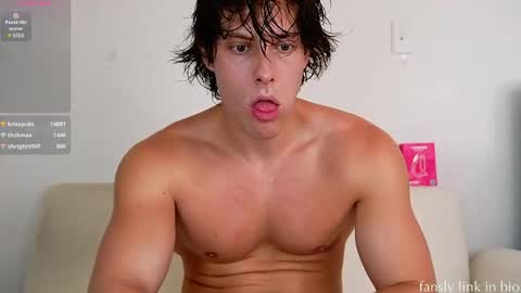 Alex Stone online show from April 4, 7:11 pm