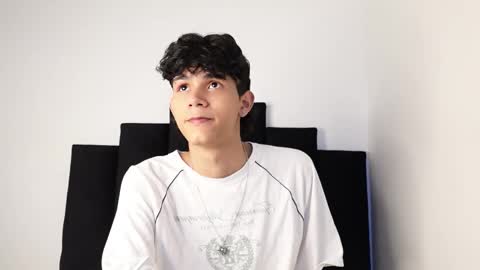 alex_mark_ online show from September 16, 4:52 pm