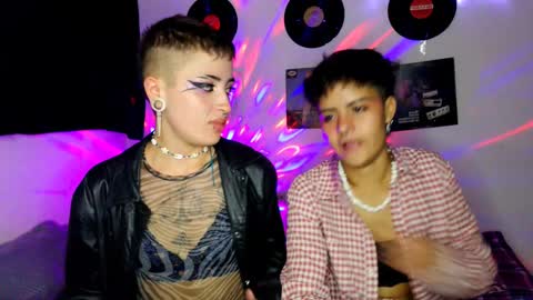 Alex online show from December 6, 1:07 am