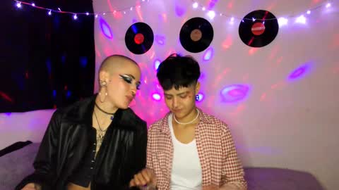 Alex online show from December 19, 1:18 am